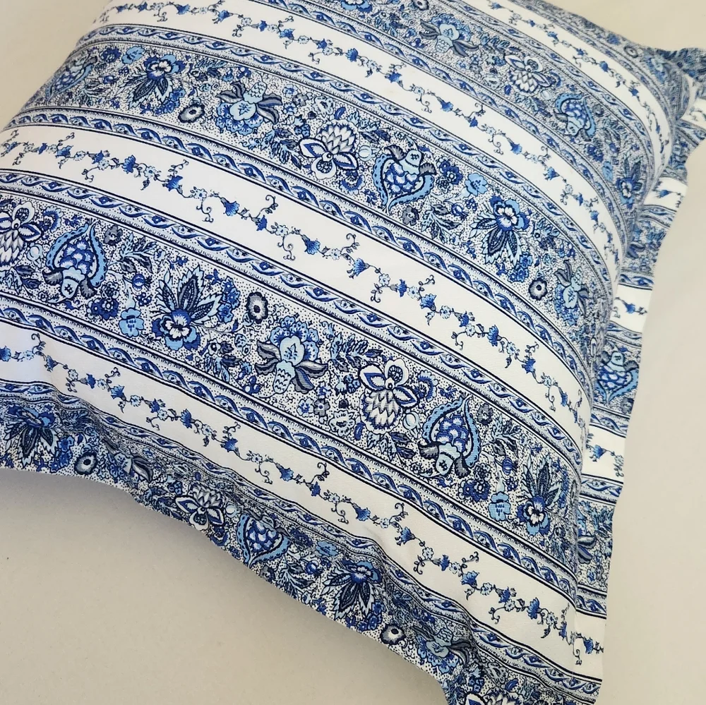 STOF France Provence Pillow Marine Floral Florals blue white cotton